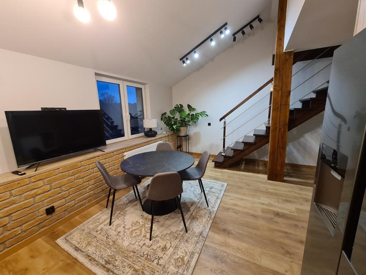 Apartamenty Osmolice W Stawach Dęblin Esterno foto